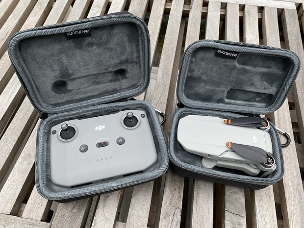 Afbeeldingslocatie: https://tweakers.net/fotoalbum/image/Jpf7PWevGQ6OeEaYT6TB6df8.jpg
