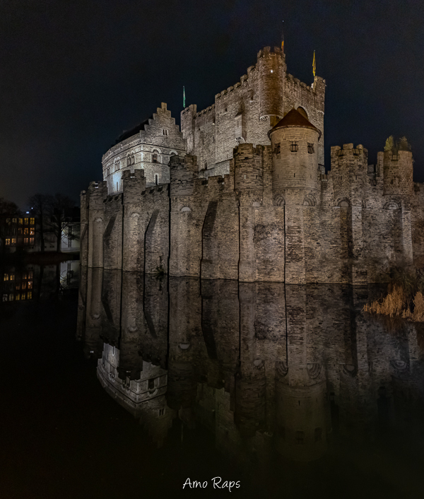 Afbeeldingslocatie: https://tweakers.net/fotoalbum/image/N2jI2mJO7pWSW5E8kBI23Mcp.jpg