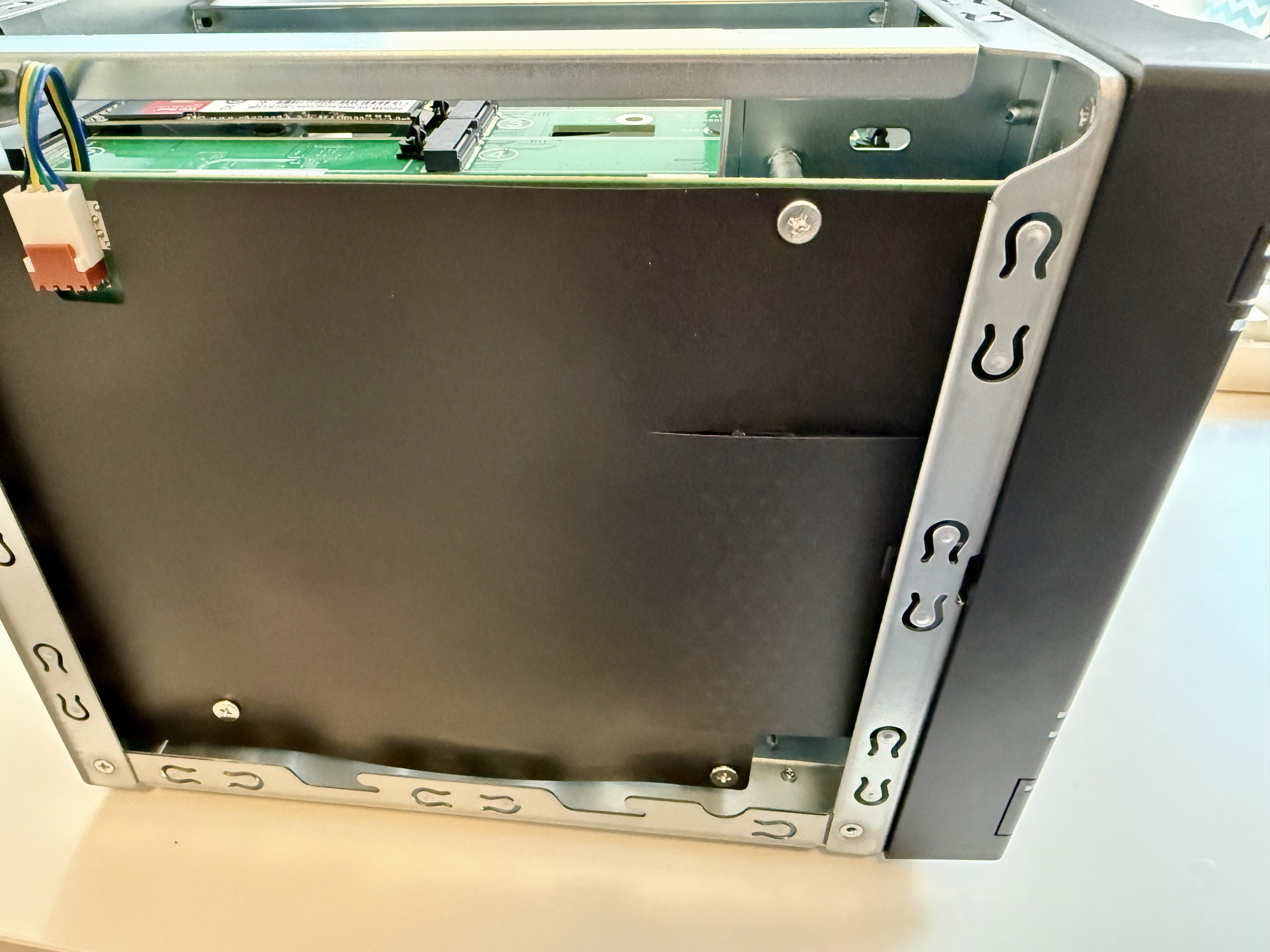 Afbeeldingslocatie: https://tweakers.net/fotoalbum/image/S1BGMVGlvUgJCPsrjZGgWd2f.jpg