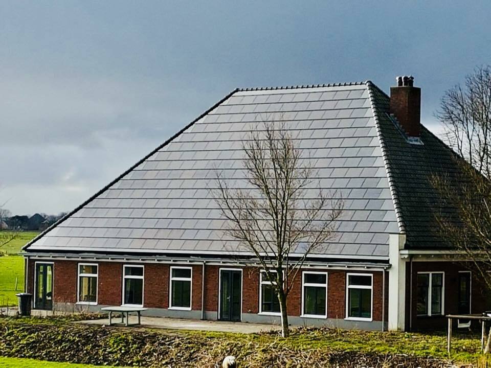 Afbeeldingslocatie: https://tweakers.net/fotoalbum/image/WyhPY3J44oXFlyRxGTF5jTbe.jpg