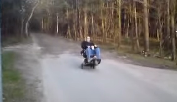 Afbeeldingslocatie: https://tweakers.net/fotoalbum/image/ZSE4LZ2CIALkuXvMVAFWf0kf.jpg