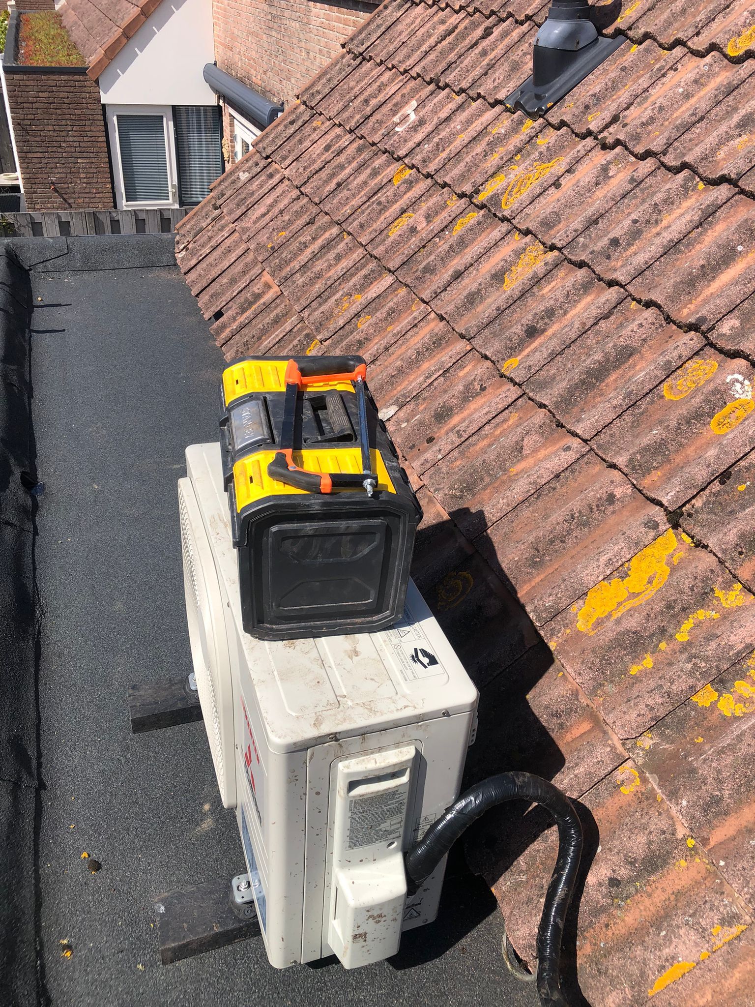 Afbeeldingslocatie: https://tweakers.net/fotoalbum/image/ZjNb5qHWxyvYFx4MSpkMV1I1.jpg