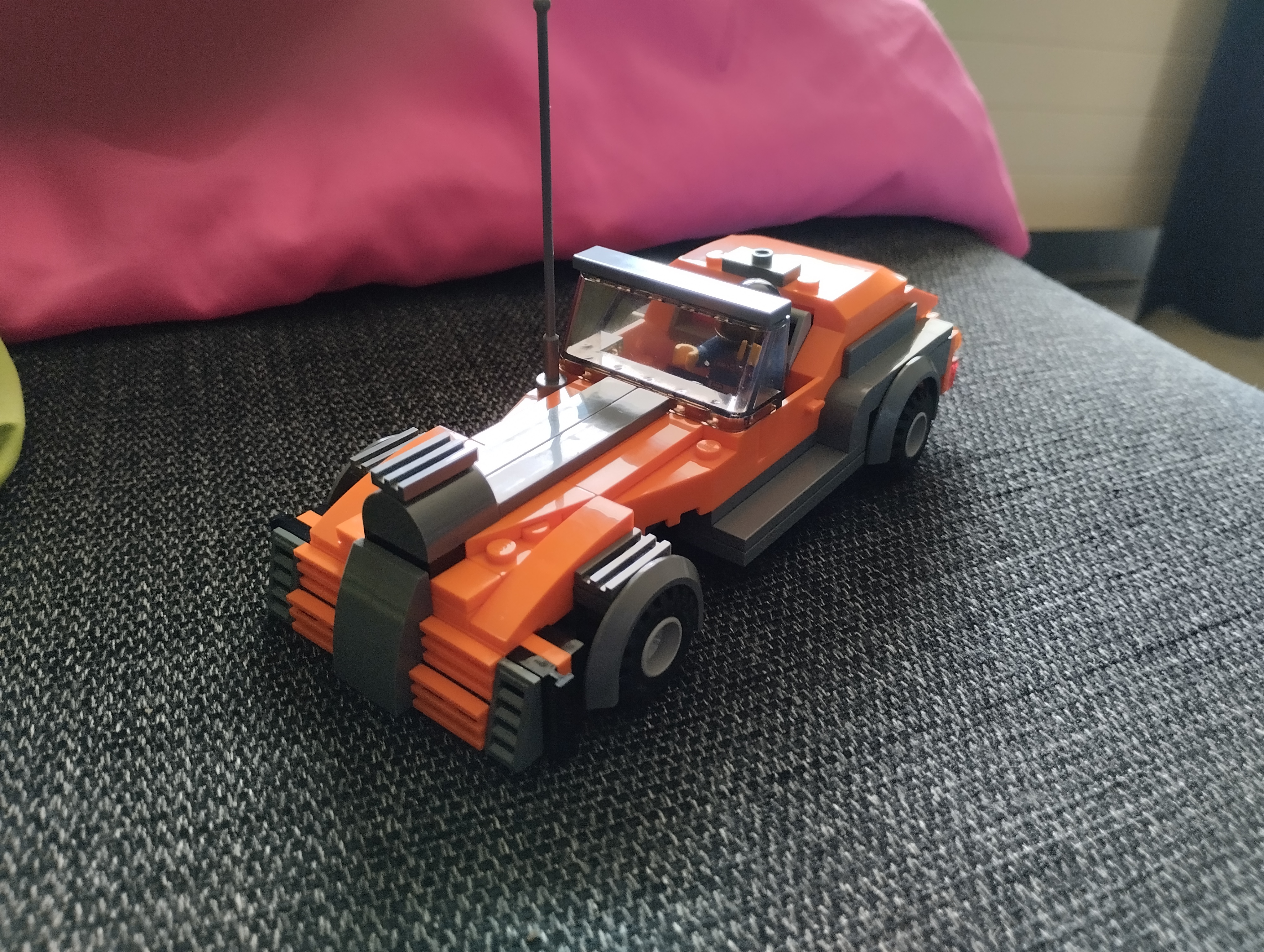 Afbeeldingslocatie: https://tweakers.net/fotoalbum/image/dVHpxOQO7tGyQZY5272XVXIM.jpg