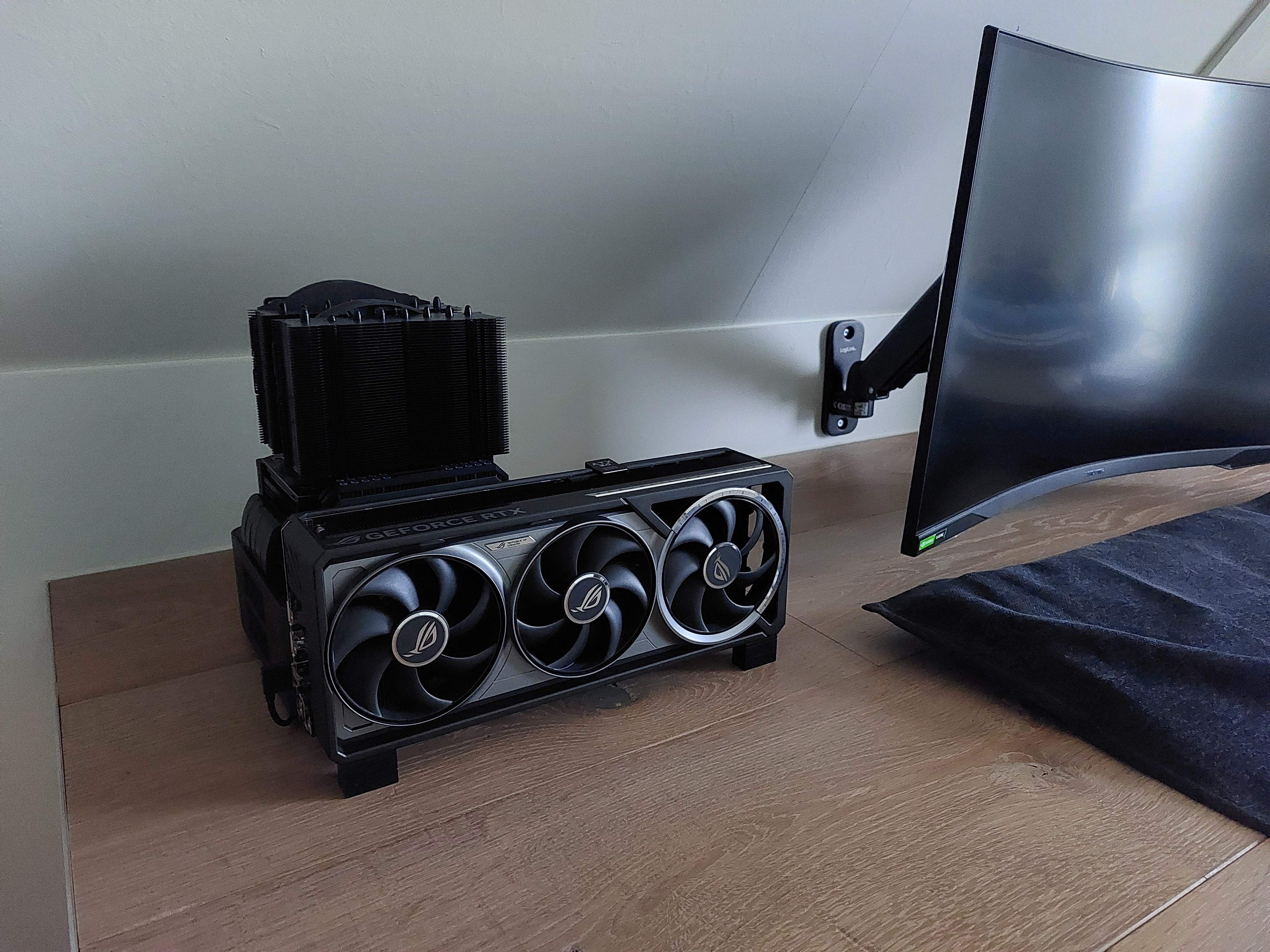 Afbeeldingslocatie: https://tweakers.net/fotoalbum/image/gSFaqqvQSmillAX4g27Tb3y4.jpg