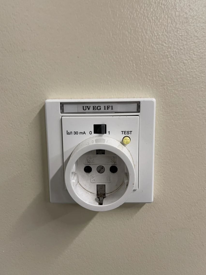 Afbeeldingslocatie: https://tweakers.net/fotoalbum/image/m3ucYhmwcLpsBPyUP5uflLaE.jpg