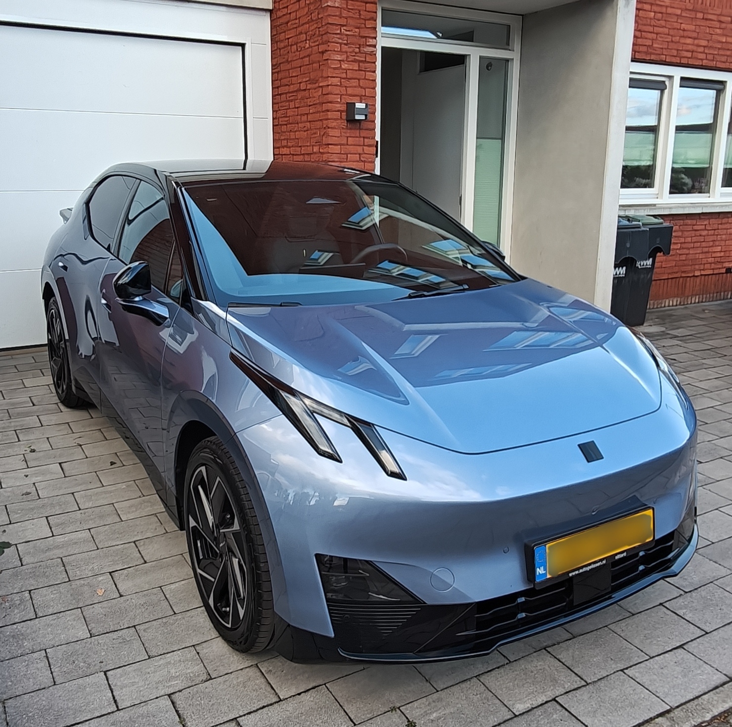 Afbeeldingslocatie: https://tweakers.net/fotoalbum/image/mcAmOebz0FpDVJMKVHo39HNJ.jpg