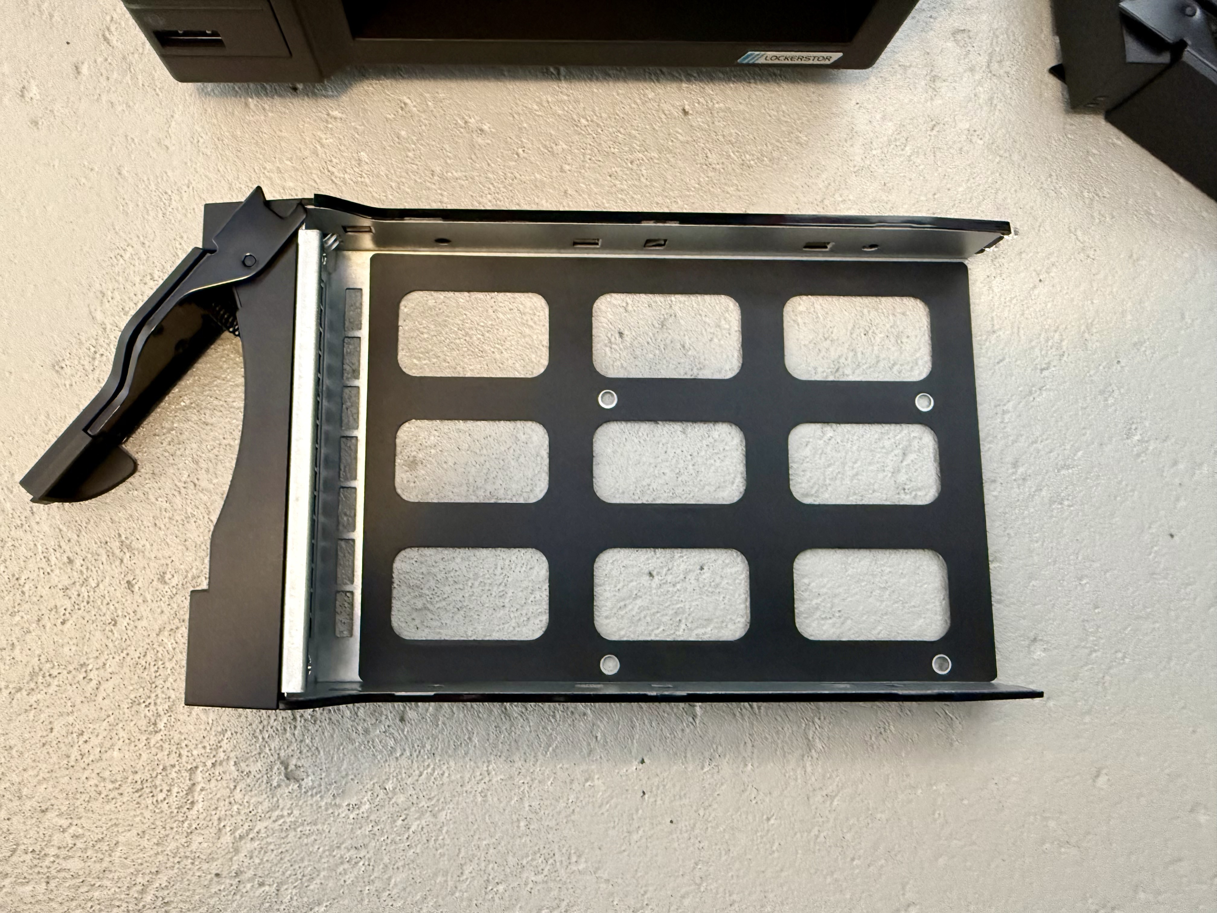 Afbeeldingslocatie: https://tweakers.net/fotoalbum/image/qgXWGg2EFiIi9D74E02MkQvn.jpg