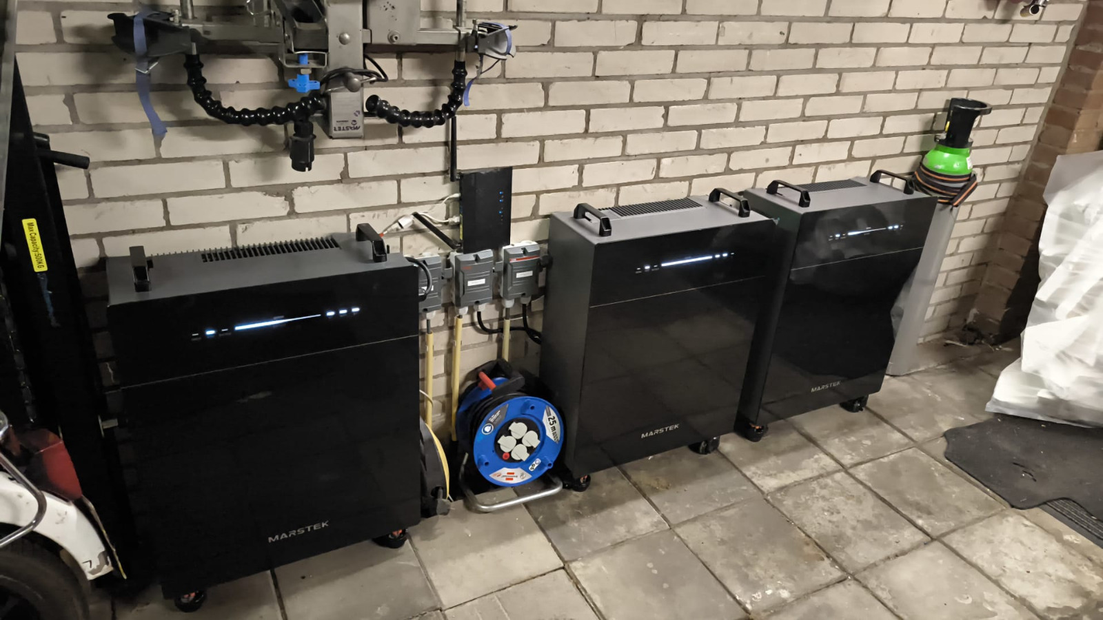 Afbeeldingslocatie: https://tweakers.net/fotoalbum/image/xJZQHIQMEiZi1GM9NyWA7PFw.jpg