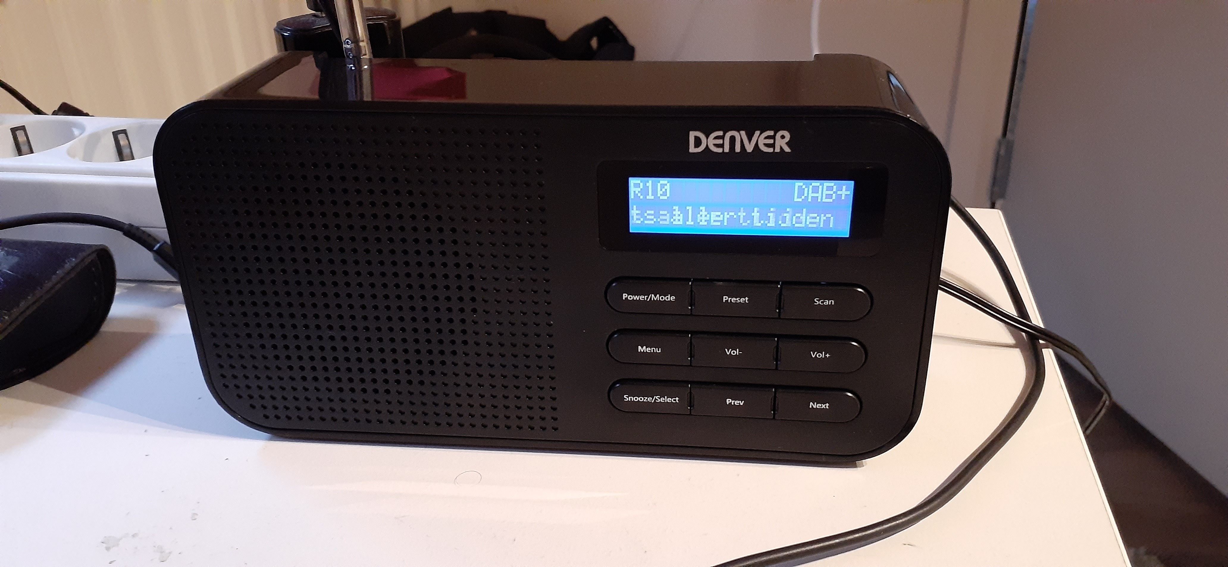 Denver Draagbare Nood En Dab Radio Aanbieding bij Hoogvliet