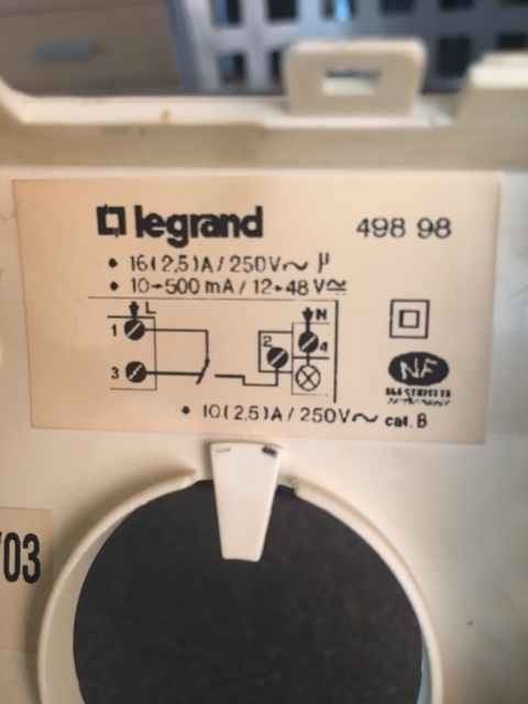 Afbeeldingslocatie: https://tweakers.net/i/-5ibw2AhFtlndtMPB39DRNmBDTo=/full-fit-in/4920x3264/filters:max_bytes(3145728):no_upscale():strip_icc():fill(white):strip_exif()/f/image/5CvopOpJdQ5CmH0FHaqhZ6A9.jpg?f=user_large