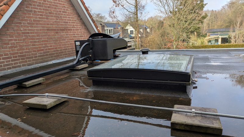 Afbeeldingslocatie: https://tweakers.net/i/-5w6wQu4qAX55EBv-MDP6KodrMI=/800x/filters:strip_icc():strip_exif()/f/image/Tw5c9bRZmgloYW0yMC5mfS9E.jpg?f=fotoalbum_large