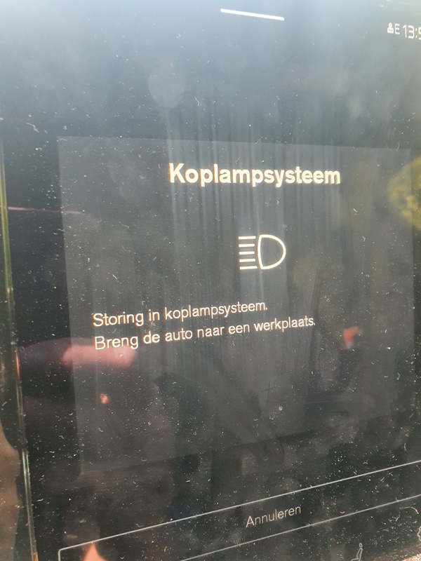 Afbeeldingslocatie: https://tweakers.net/i/-64GFHMtR2wSFB8RpiZhYGorC54=/x800/filters:strip_icc():strip_exif()/f/image/ZVuoNjxG2Hca0o4M1ytzGuKm.jpg?f=fotoalbum_large