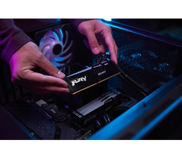Kingston 16GB 6400MT/s DDR5 CL32 DIMM FURY Beast RGB XMP