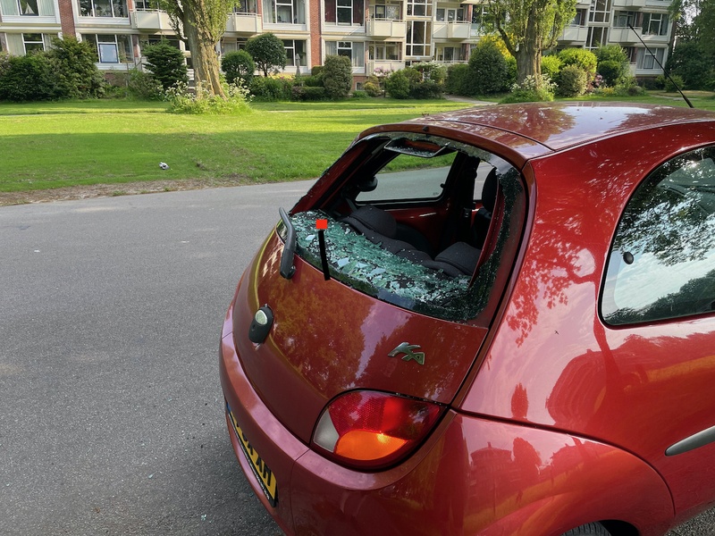 Afbeeldingslocatie: https://tweakers.net/i/-EzrE8kHJxNKDSF9Gjz34fbg9Mk=/800x/filters:strip_icc():strip_exif()/f/image/FOMzqAzYw2XNO7tDUo5N0kyP.jpg?f=fotoalbum_large