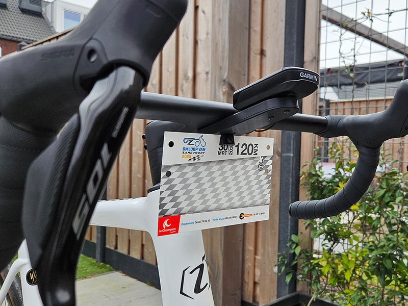 Afbeeldingslocatie: https://tweakers.net/i/-FXjarsQgnS4xs_55TYuVShniKE=/800x/filters:strip_icc():strip_exif()/f/image/4xUZcNuucYq2y6sZDJszAs07.jpg?f=fotoalbum_large