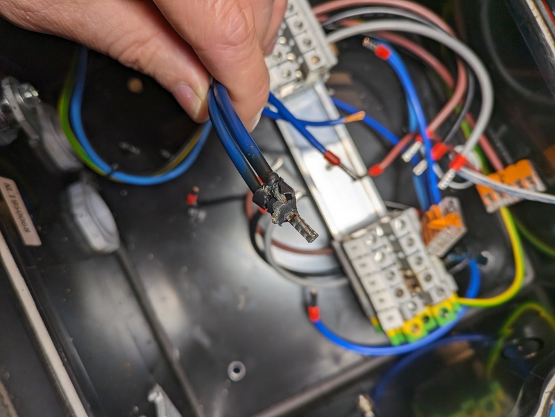 Afbeeldingslocatie: https://tweakers.net/i/-GD7GVJlcimV32lWc25IzG57tXQ=/800x/filters:strip_icc():strip_exif()/f/image/GSvXXymFNi6UIcp8v1Sf1m7A.jpg?f=fotoalbum_large