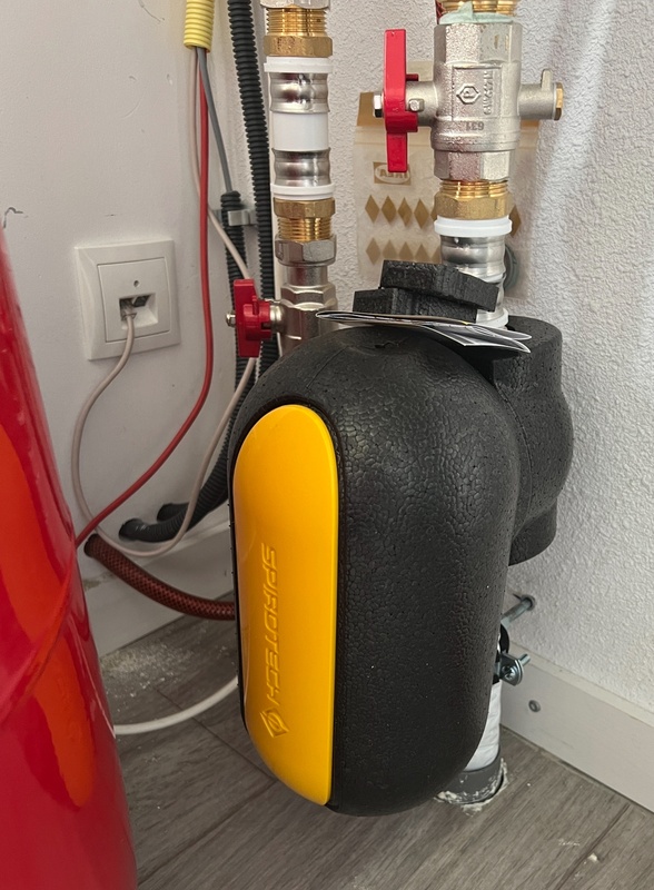 Afbeeldingslocatie: https://tweakers.net/i/-I4st7Vhd84rCE9UezUyXjsdEDQ=/x800/filters:strip_icc():strip_exif()/f/image/Vbfcav0ogsGd1gDUcW162Pvc.jpg?f=fotoalbum_large