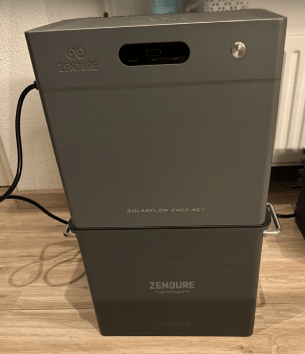 Afbeeldingslocatie: https://tweakers.net/i/-JRqL5m1iBXH3982_LXkVfzYOm0=/fit-in/4000x4000/filters:no_upscale():strip_exif()/f/image/3nG4i4exEDnB2e3YKY65ZarY.png?f=user_large
