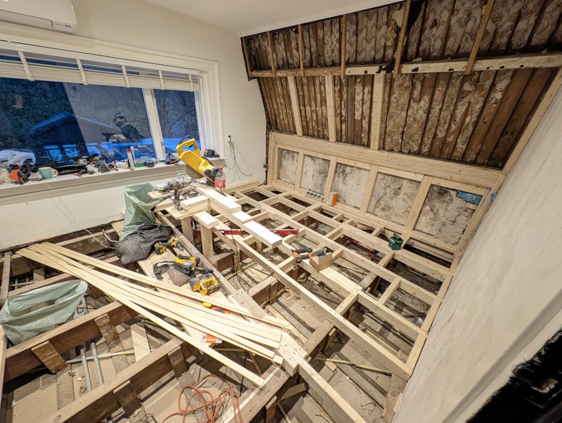 Afbeeldingslocatie: https://tweakers.net/i/-Je62psrCx2LVPXO5Ww0GyEj2SM=/800x/filters:strip_icc():strip_exif()/f/image/6BQ7DM24FQgKlMq9fQpz3hdW.jpg?f=fotoalbum_large