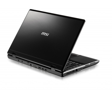 MSI CR500-242NL