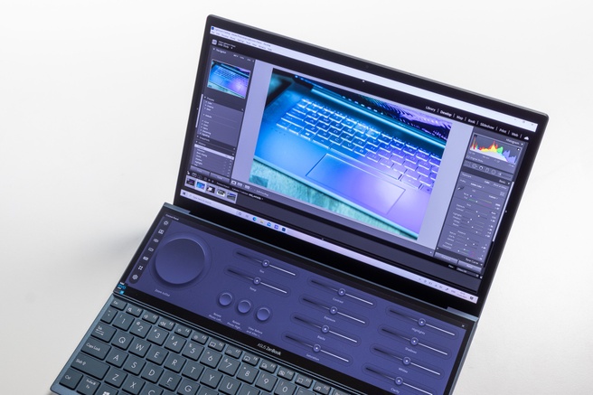 ASUS Zenbok Duo