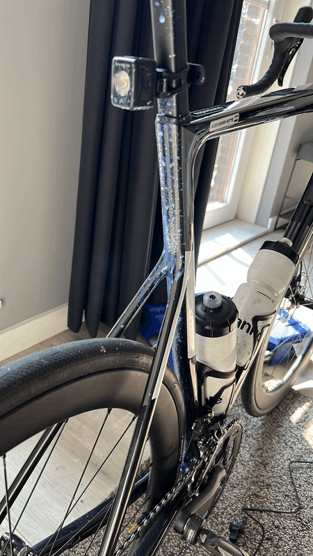 Afbeeldingslocatie: https://tweakers.net/i/-LG_rGNlhkNf-hU5-UREr-tLvX4=/x800/filters:strip_exif()/f/image/Z63EuneKc1Tc8XK3H70rT32F.png?f=fotoalbum_large