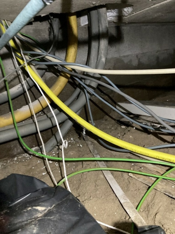 Afbeeldingslocatie: https://tweakers.net/i/-NxtYf955NFqem0IhjM0ZrL_NfI=/x800/filters:strip_icc():strip_exif()/f/image/LcOxHO7V4BvJmhUxxe4GKoIm.jpg?f=fotoalbum_large