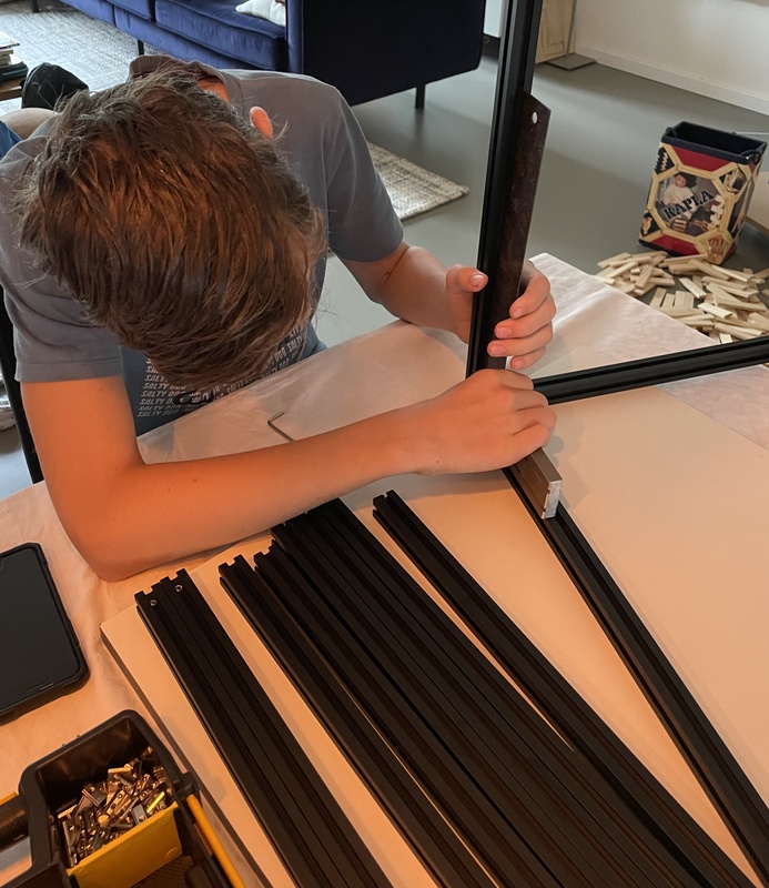 Afbeeldingslocatie: https://tweakers.net/i/-RhJjPvCsw_y450_f5df6gBxu54=/x800/filters:strip_icc():strip_exif()/f/image/JK9p0LgzMA4IjggZF8OW9IHJ.jpg?f=fotoalbum_large