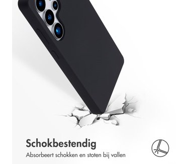 Accezz Liquid Silicone Backcover met MagSafe