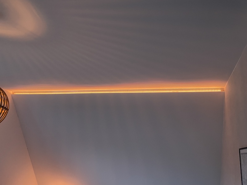 Afbeeldingslocatie: https://tweakers.net/i/-TrdGmmOwgmap6HP5L2M6WurP70=/800x/filters:strip_icc():strip_exif()/f/image/1rvK5TEYKMWIPX8TEiCeDtUj.jpg?f=fotoalbum_large