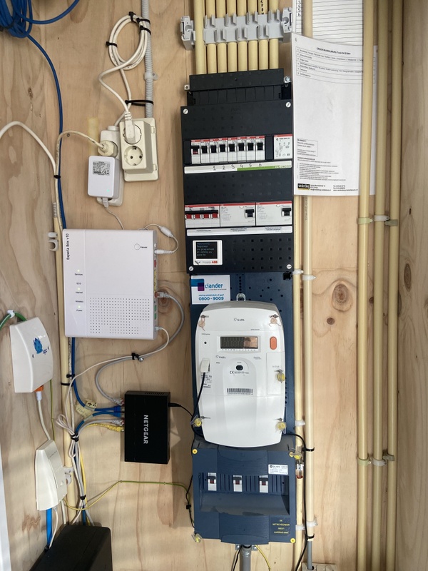 Afbeeldingslocatie: https://tweakers.net/i/-Ty_lZUFz6sDclaDSm3fSW24QFc=/x800/filters:strip_icc():strip_exif()/f/image/v4SbB8iaoOkDNrjEJalVqoxf.jpg?f=fotoalbum_large