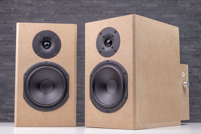 .build Speaker