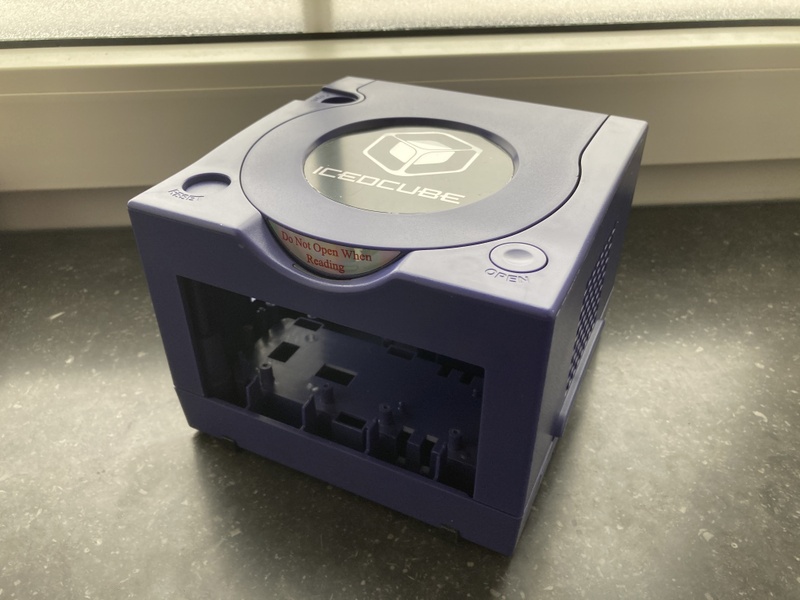 Afbeeldingslocatie: https://tweakers.net/i/-VW6BAPfSUxdaZJ1n4pmSB8dmx0=/800x/filters:strip_icc():strip_exif()/f/image/O3d4mEooVM3LUqsFXRMng6cC.jpg?f=fotoalbum_large