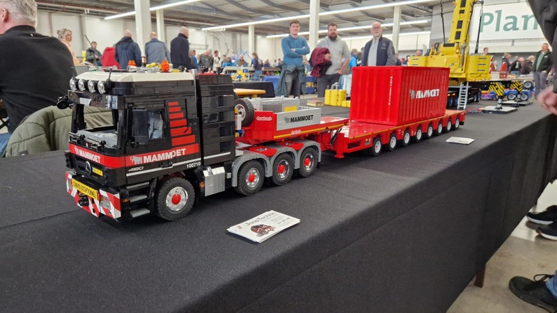 Afbeeldingslocatie: https://tweakers.net/i/-WwHgfRCYP1X6FA5kFaA7xevuVw=/800x/filters:strip_icc():strip_exif()/f/image/mofsLCLiuFdTaQJKEenifra1.jpg?f=fotoalbum_large