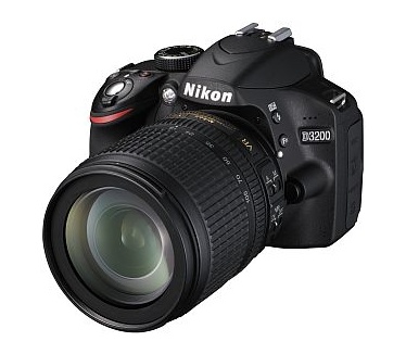 Nikon D3200 Nikon DX VR 18-105mm　ジャンク Specificaties van Nikon D3200 + AF-S DX 18-105mm G ED VR