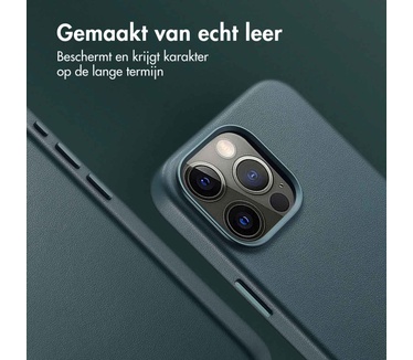 Accezz MagSafe Leather Backcover iPhone 15 Pro Max - Donkergroen