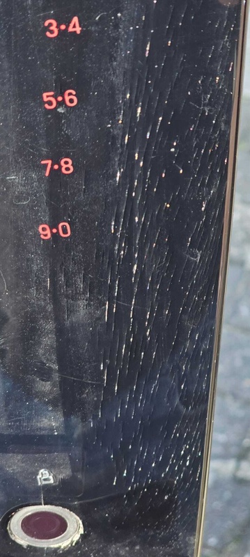 Afbeeldingslocatie: https://tweakers.net/i/-bewce2HNIsktQ53jeZRvFcCelY=/x800/filters:strip_icc():strip_exif()/f/image/3TTCf5Y4qCWxEHPp8fmCS58z.jpg?f=fotoalbum_large