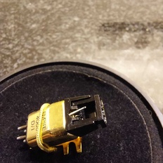 Afbeeldingslocatie: https://tweakers.net/i/-blHSkDgBEFEQslhmm_KIC46JUQ=/232x232/filters:strip_icc():strip_exif()/f/image/6zxuTAEXB5sawbEzofWAGk9e.jpg?f=fotoalbum_tile