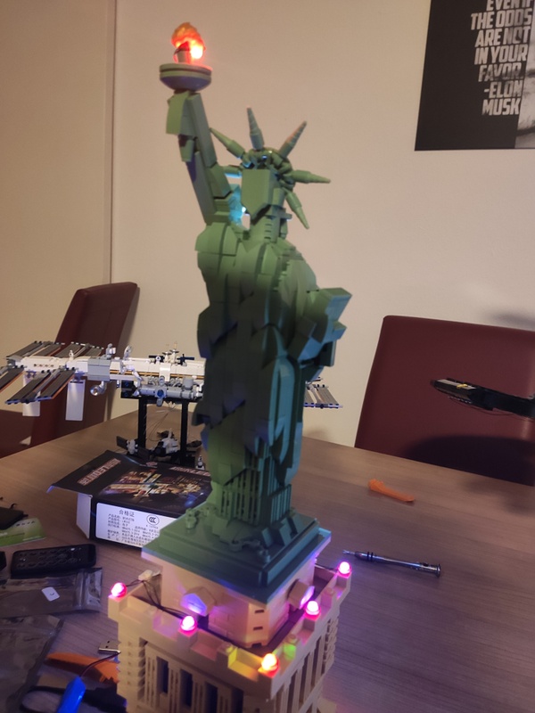 Afbeeldingslocatie: https://tweakers.net/i/-cGBiM0I_NWRrAGLKNo-NxSrQ7k=/x800/filters:strip_icc():strip_exif()/f/image/a0fOHI7Eo80xoFCRyeXJjjPF.jpg?f=fotoalbum_large