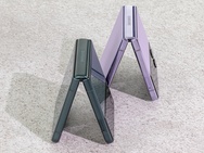 Samsung Galaxy Z Flip4 versus Z Flip3