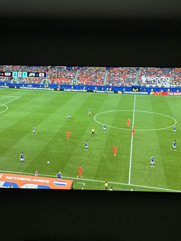 Afbeeldingslocatie: https://tweakers.net/i/-dCDVbJR6bjGb2Qy83Hj1MrREuE=/x800/filters:strip_icc():strip_exif()/f/image/t3h96c3QffG7bxmezPB5Rlhd.jpg?f=fotoalbum_large