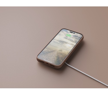 Njord byElements NA43JU12 (iPhone 14 Plus) Roze