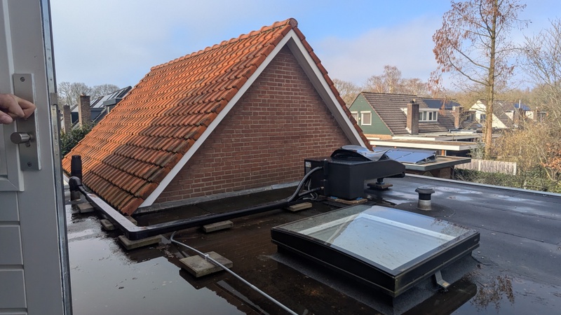 Afbeeldingslocatie: https://tweakers.net/i/-eOwhJzHMdcHgBJRy4hWqAI8r-0=/800x/filters:strip_icc():strip_exif()/f/image/bfMLTd65ZR7tl84s1qRaJoEG.jpg?f=fotoalbum_large