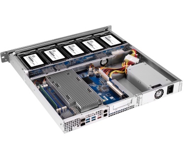 QNAP TS-977XU-RP (enkele voeding, R3 1200, 4GB ram)