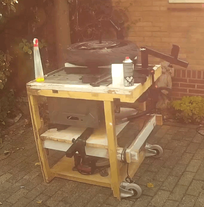 Afbeeldingslocatie: https://tweakers.net/i/-fECwrLVTk5oR6FjyDrDn7ILNLQ=/full-fit-in/4000x4000/filters:no_upscale():fill(white):strip_exif()/f/image/4VPc3tzjXES3GGuegjC6DvwE.png?f=user_large