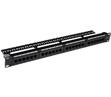 Advanced Cable Technology Patchpaneel CAT6 UTP 24 poorts met kabel management bar