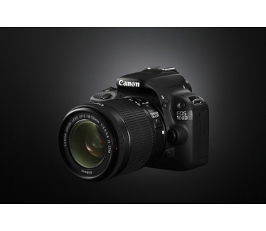 Canon 100D + 18-55mm IS STM + 40mm ST