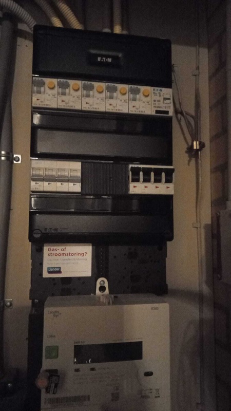 Afbeeldingslocatie: https://tweakers.net/i/-kY3WLj05ktMsXqeevBgIsLXprE=/x800/filters:strip_icc():strip_exif()/f/image/knCjFWmUrzqYu9jS0hVOfrzg.jpg?f=fotoalbum_large