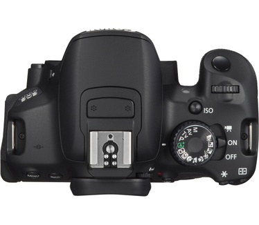 Canon EOS 650D + EF-S 18-55mm IS II Zwart