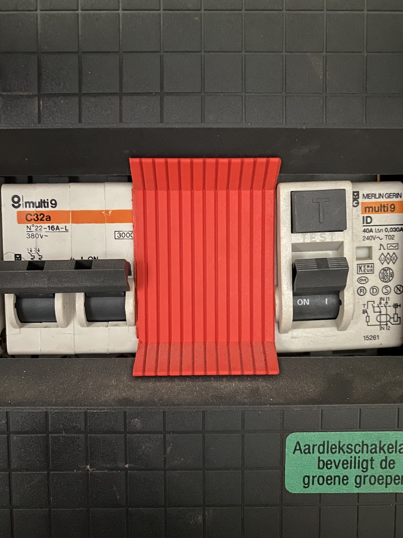 Afbeeldingslocatie: https://tweakers.net/i/-qiMMizXBZgACvjkuKmKn8C75xA=/800x/filters:strip_icc():strip_exif()/f/image/tvdDs7pmpBl4TOGoB4l9lv4f.jpg?f=fotoalbum_large